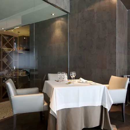Center Hotell