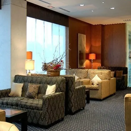 Hotel Center 4*