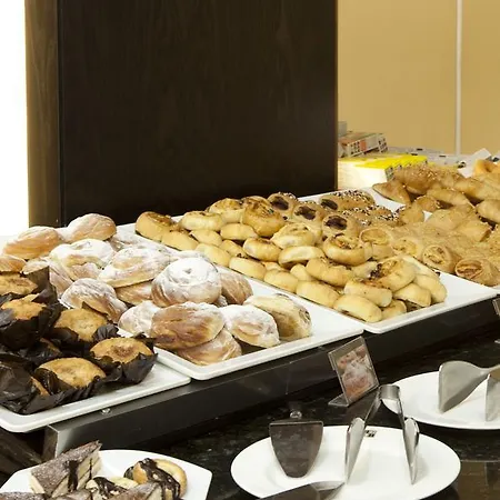 Hotell Center 4*