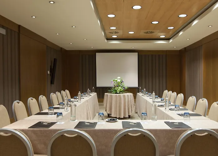 Center 4* Кордова